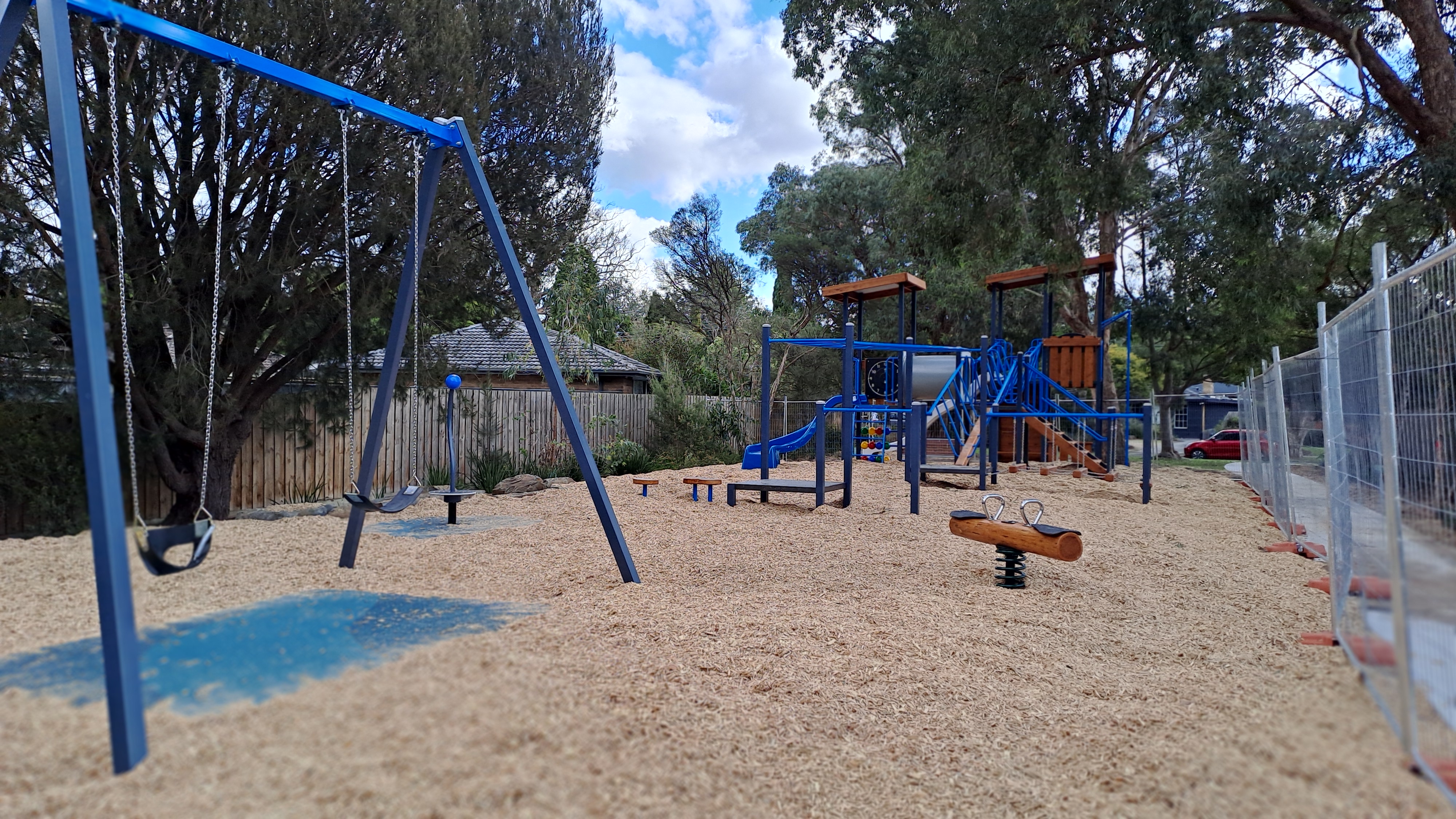 Bungalook Reserve playspace new play equipment