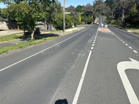 Eastfield Road in Ringwood North road surface looking north