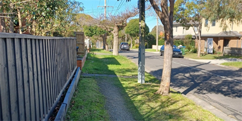 Paxton Street, Ringwood footpath construction.png